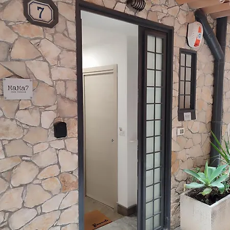 Mama7 باليرمو