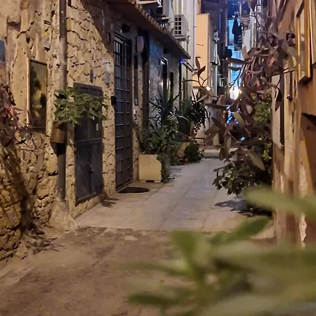 Mama7 アパート パレルモ